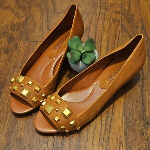 BCBGMaxAzria Brown Flats with Gold Accents